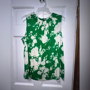 Simply Vera Vera Wang shirt. Size XXL. Smoke/pet free home